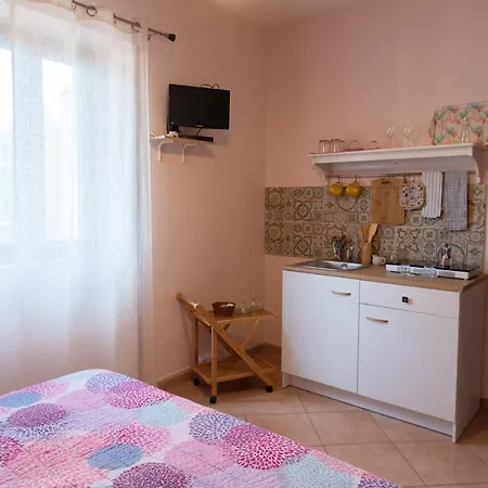 Antico Casale - Camere Con Angolo Cottura Agropoli Exterior foto